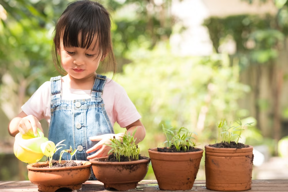 Bambini e giardinaggio